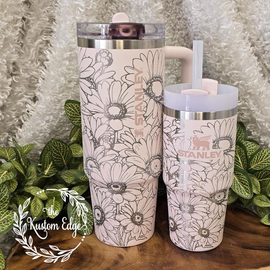 Mama and Mini Set Daisy Engraved Tumbler, Water Bottle Mother's Day Gift Etched Stainless Steel Cup Personalized Tumbler Flower Cup For Her