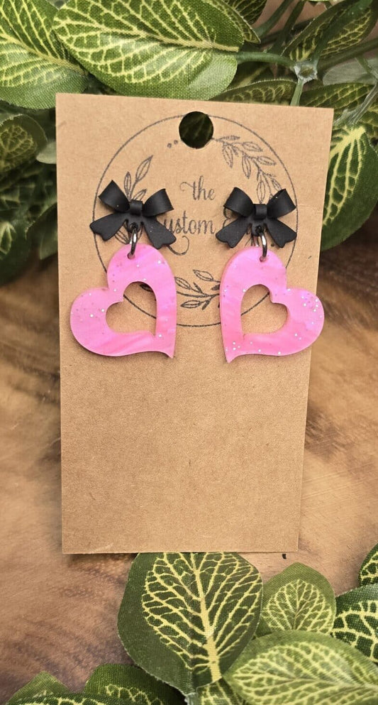 Black Bow Pink Heart Earrings image 0